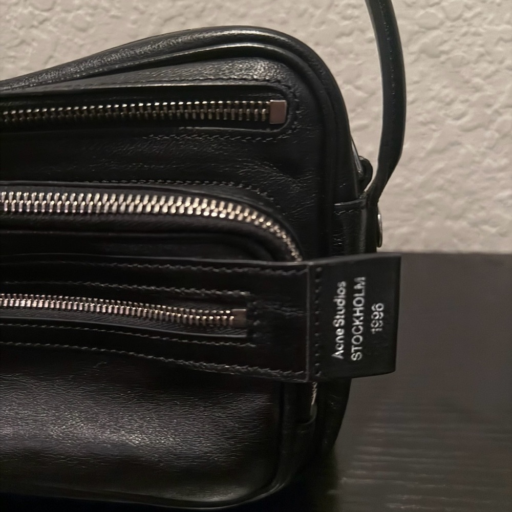 Acne Studios Camero Bag - Picture 2 of 16